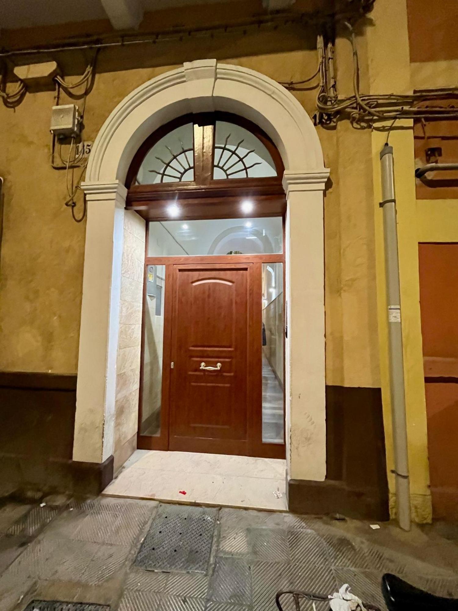 Mada'S Apartment Comfort Барі Екстер'єр фото